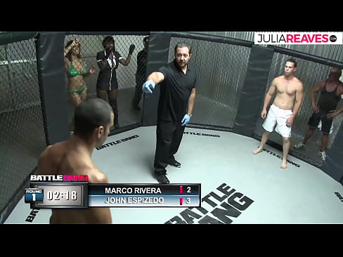 ❤️ Ultimate Fighter درست بعد از دعوا در رینگ یک دختر شماره را فاک می کند ❤️ فوق پورن در ما ❌